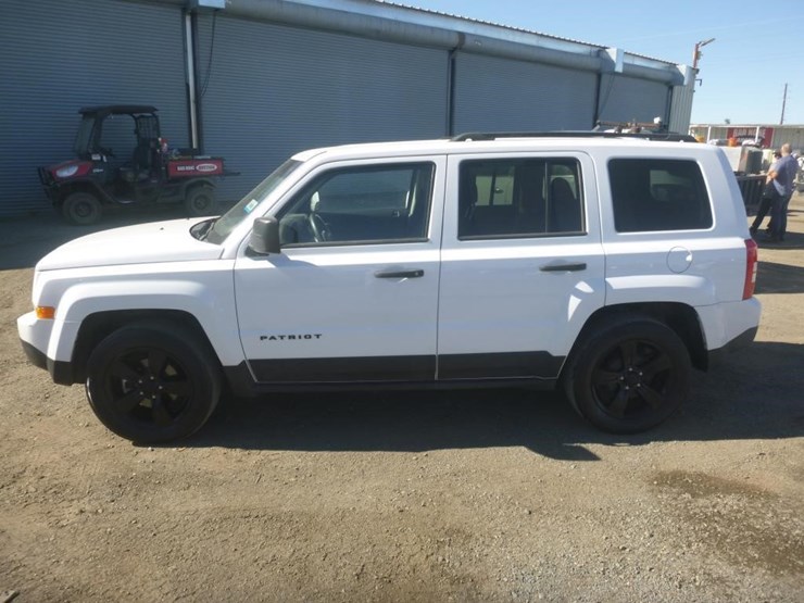 2014-jeep-patriot-image-5