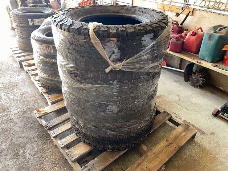 #1861-•-(4)-bf-goodrich-all-terrain-baja-champion-tires-image-6