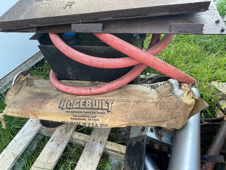#3237-•-scrap-steel-image-6