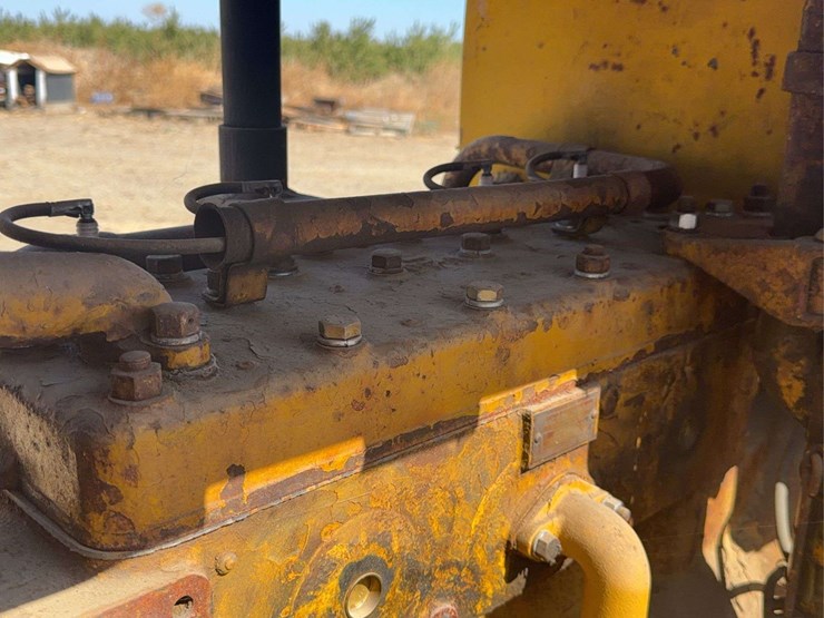 caterpillar-20-image-23