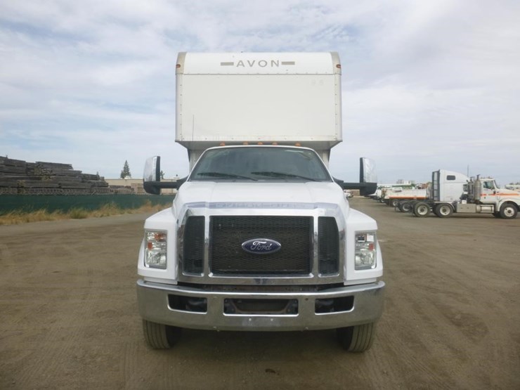 2016-ford-f650-xlt-image-11
