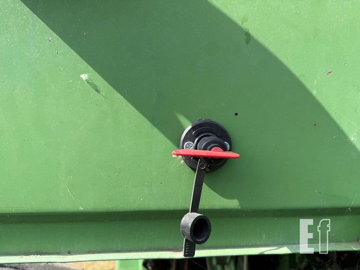 1983-john-deere-8820-image-21