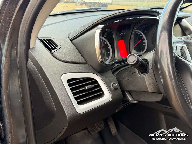 2017-gmc-terrain-slt-image-14