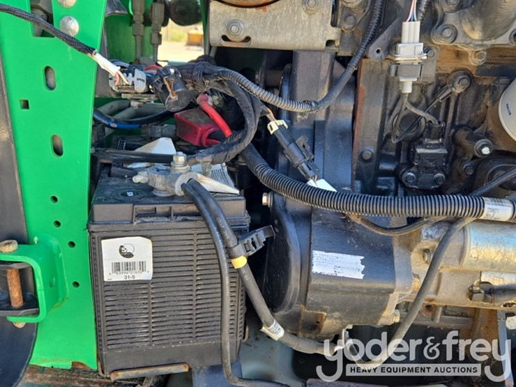 2020-bobcat-t550-image-40