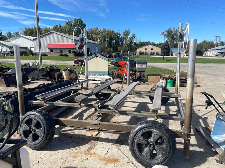 #1830-•-(4)-push-spreaders-image-14