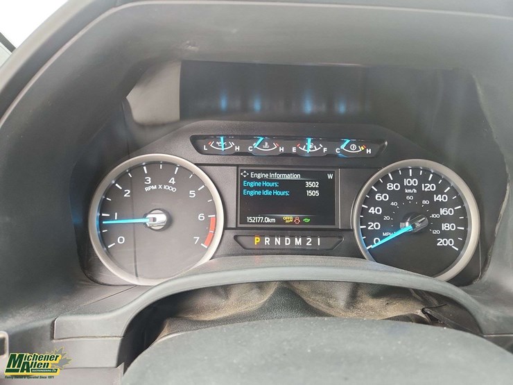 2022-ford-f250-image-14