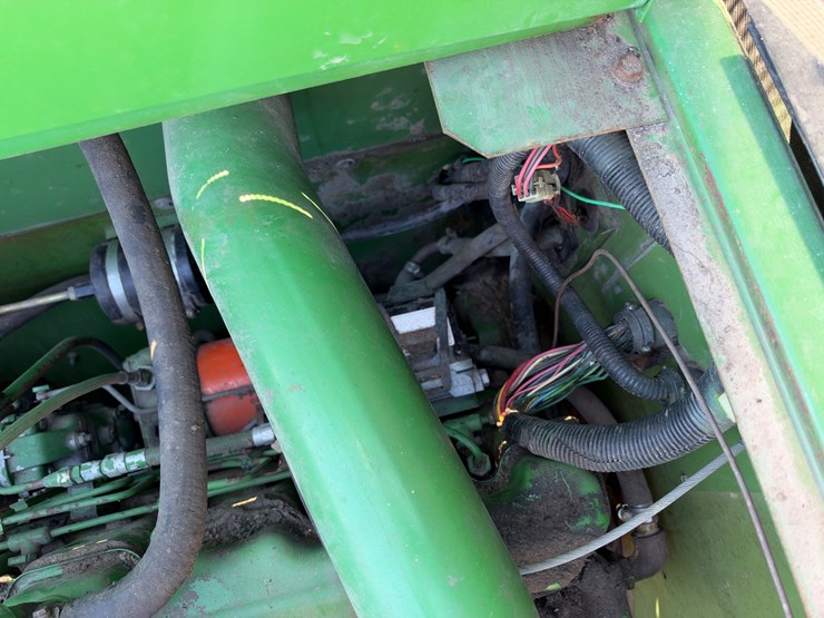 1981-john-deere-7720-image-86