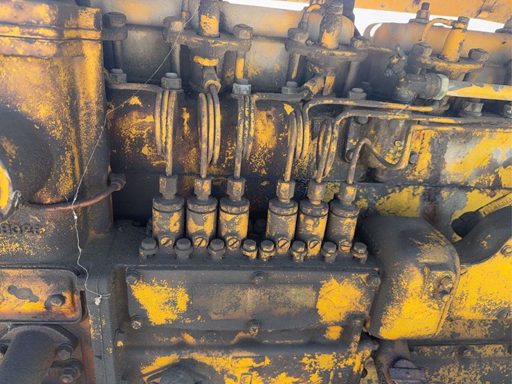 caterpillar-d5-image-36