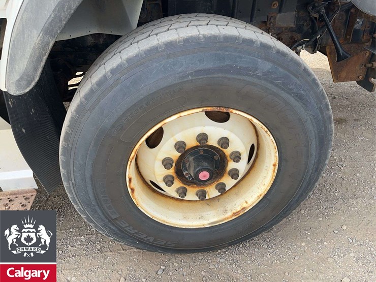 2019-international-workstar-7400-image-12