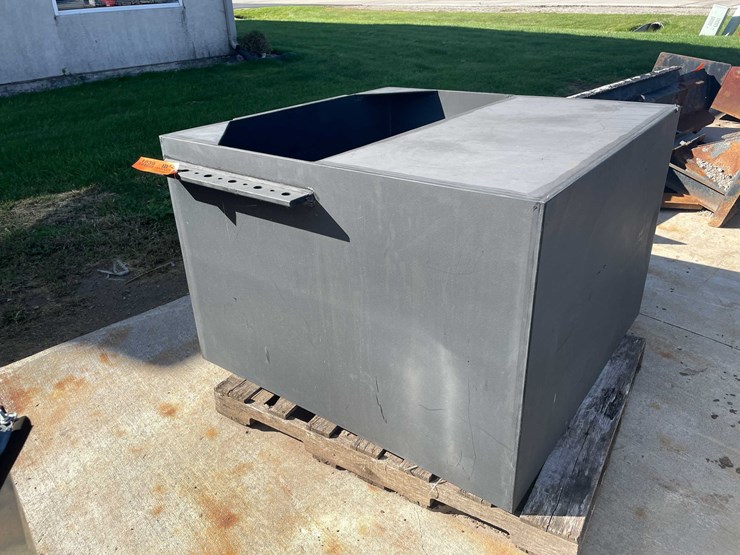 #1839-•-325-gallon-outboard-motor-test-tank-image-4