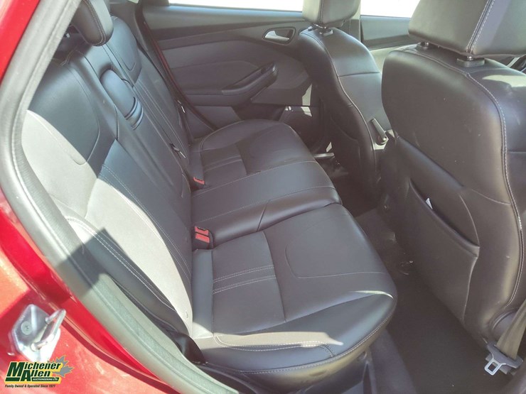 non-operable-2012-ford-focus-image-17