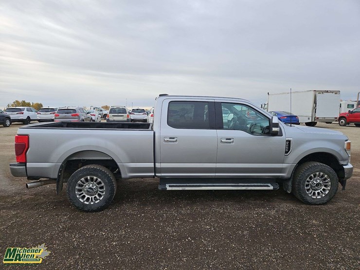 2022-ford-f250-image-13