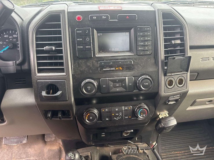 2019-ford-f550-image-15