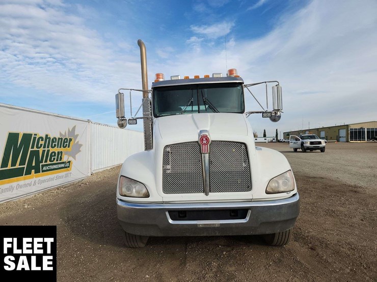 2015-kenworth-t370-image-8
