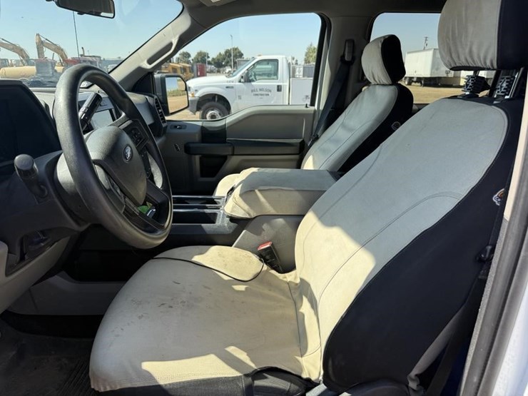 2020-ford-f150-image-39