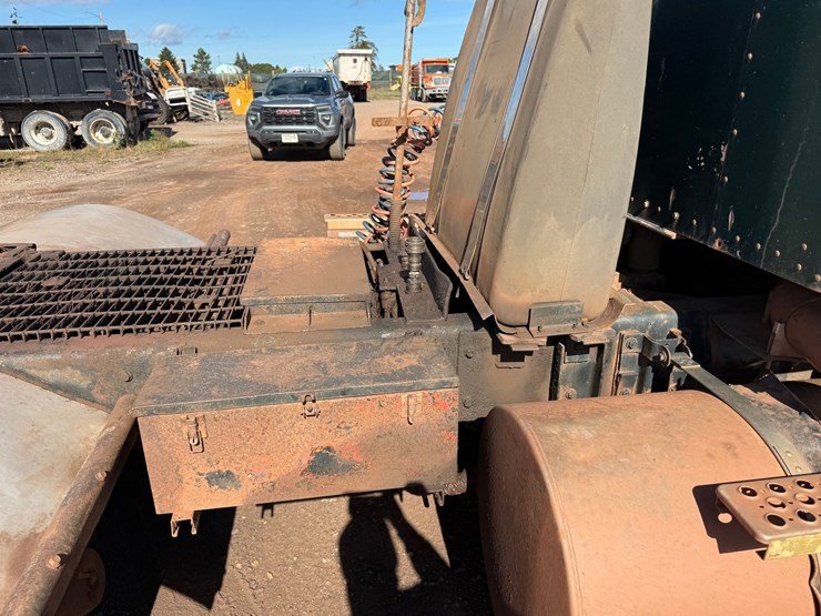 kenworth-t800-image-20