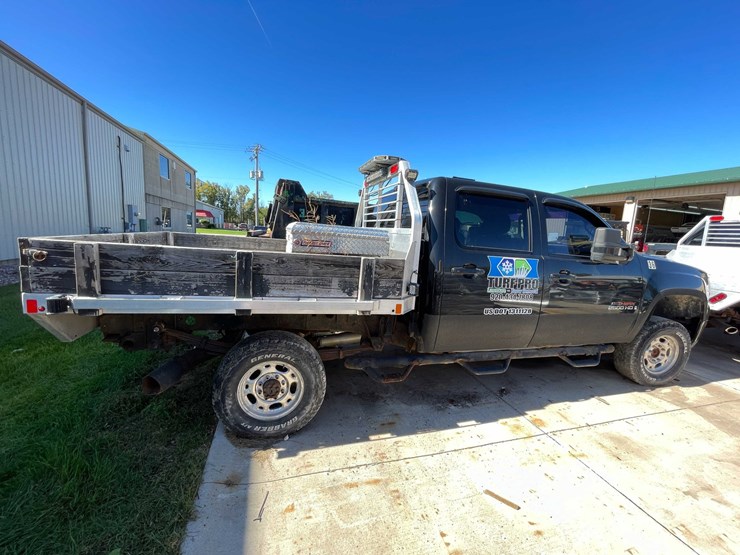2008-gmc-2500hd-image-7