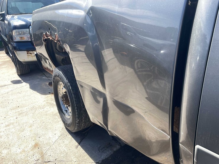 2008-chevrolet-2500-image-38