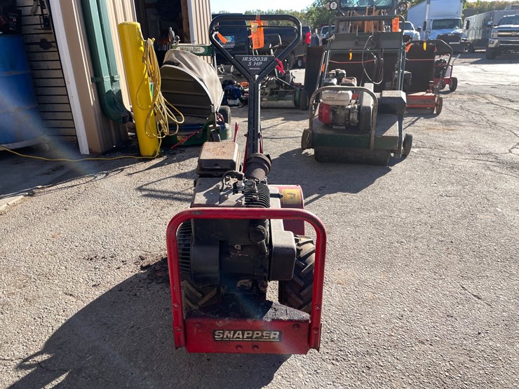 #1851-•-snapper-rear-tine-rototiller-image-2