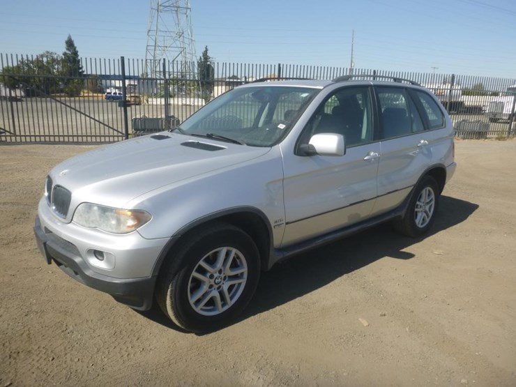 2005-bmw-x5-image-1
