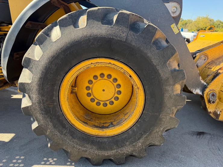 deere-544k-image-79