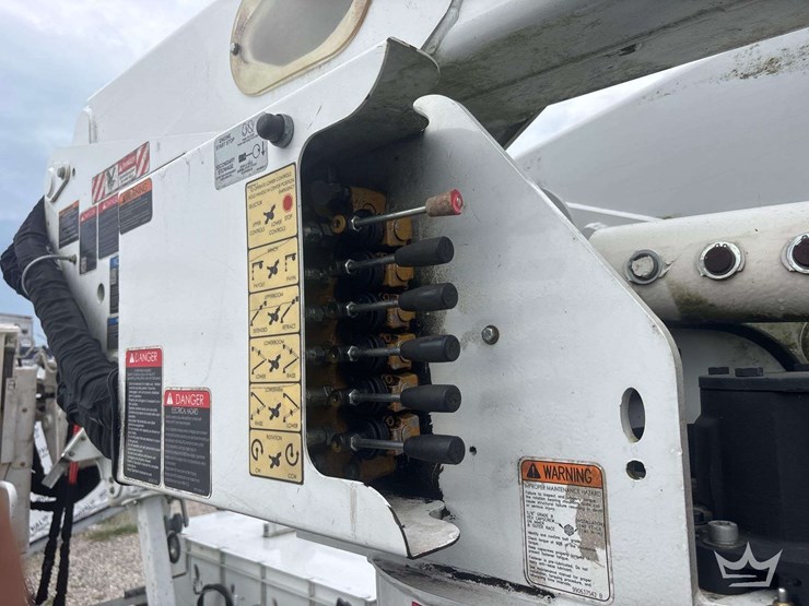 2019-ford-f550-image-37