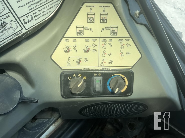 2019-bobcat-t550-image-15