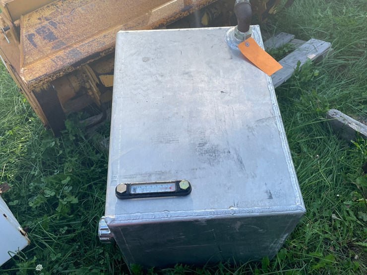 #3240-•-homemade-aluminum-fluid-tank-image-2