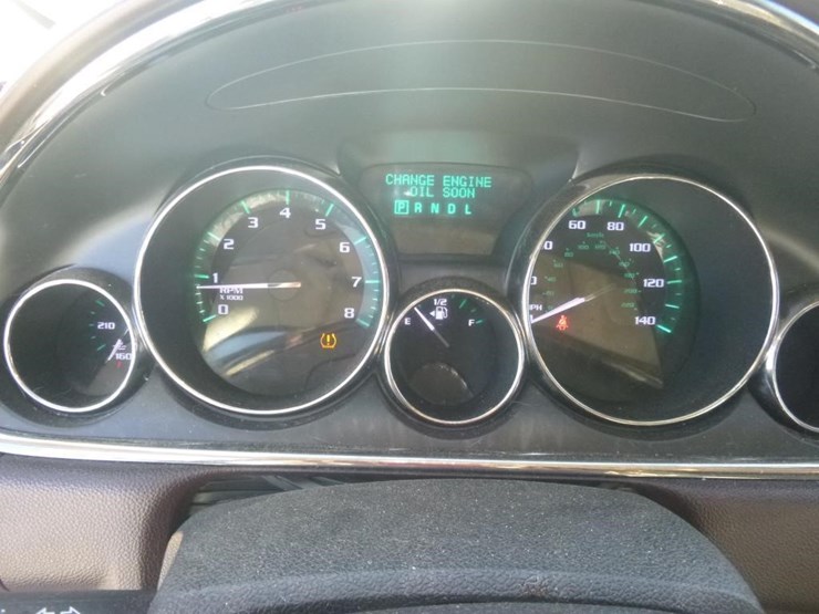 2016-buick-enclave-image-12