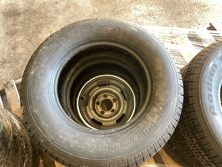 #1860-•-(6)-bf-goodrich-radial-t/a-tires-image-8