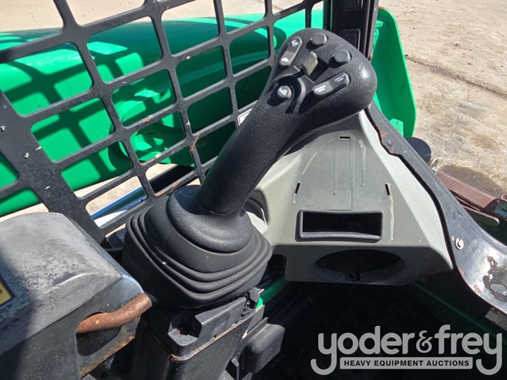 2020-bobcat-t550-image-52