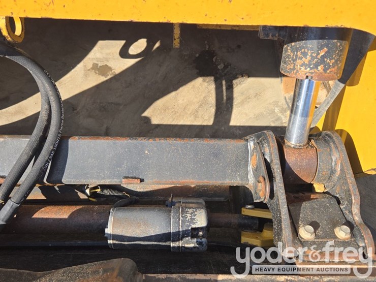 2017-caterpillar-279d-image-28