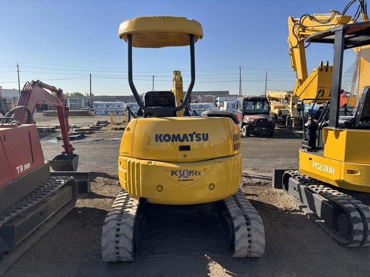 komatsu-pc30mr-1-image-6