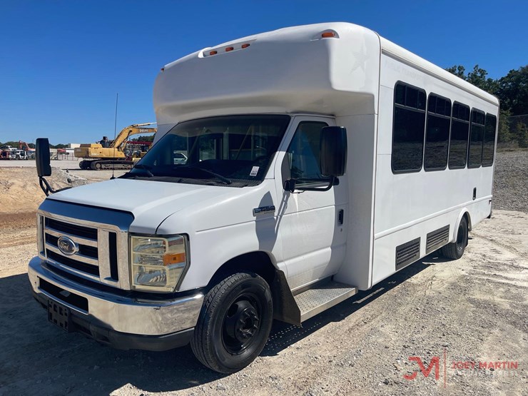 ford-e450-image-7
