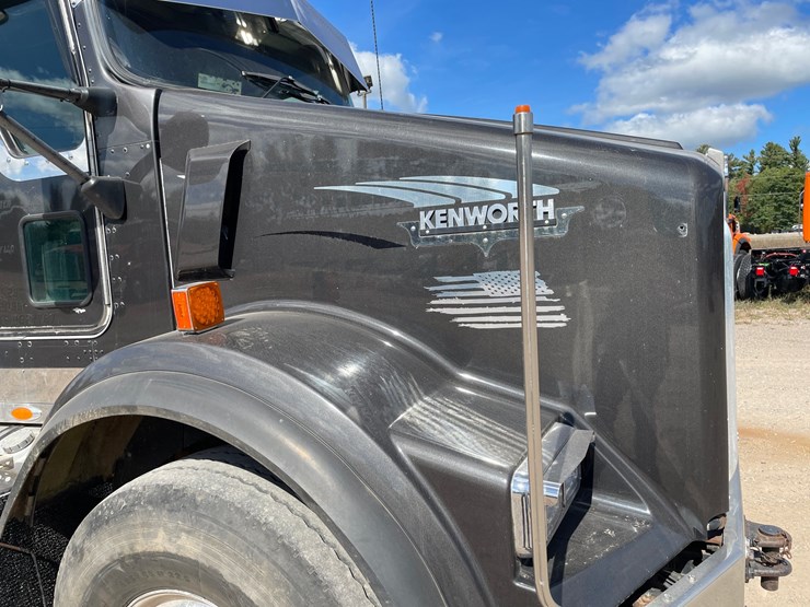 2005-kenworth-t800-image-59