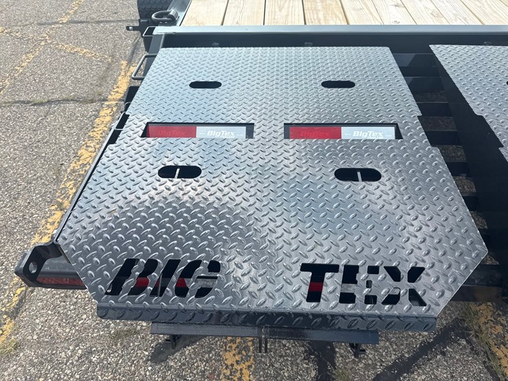 #3639-•-2027-unused-big-tex-22'-equipment-trailer-image-12