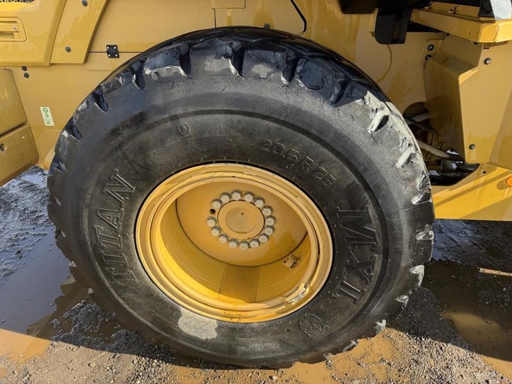2018-caterpillar-930m-image-26