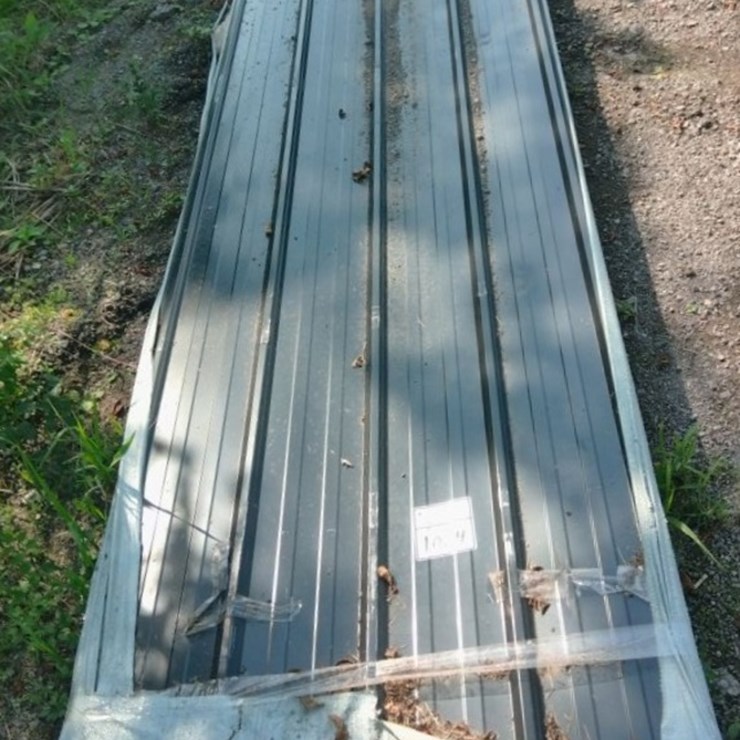 12 ft x 3 ft Barn Metal