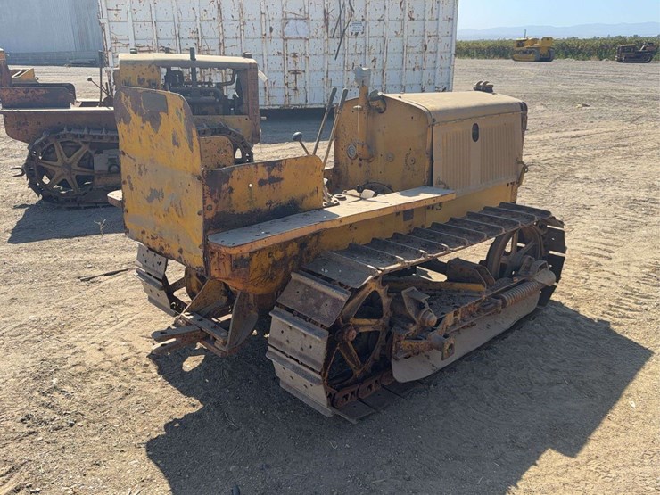 caterpillar-10-image-5