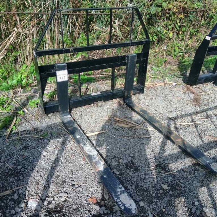 Kivel 48" Forks + Quick Attach Plate