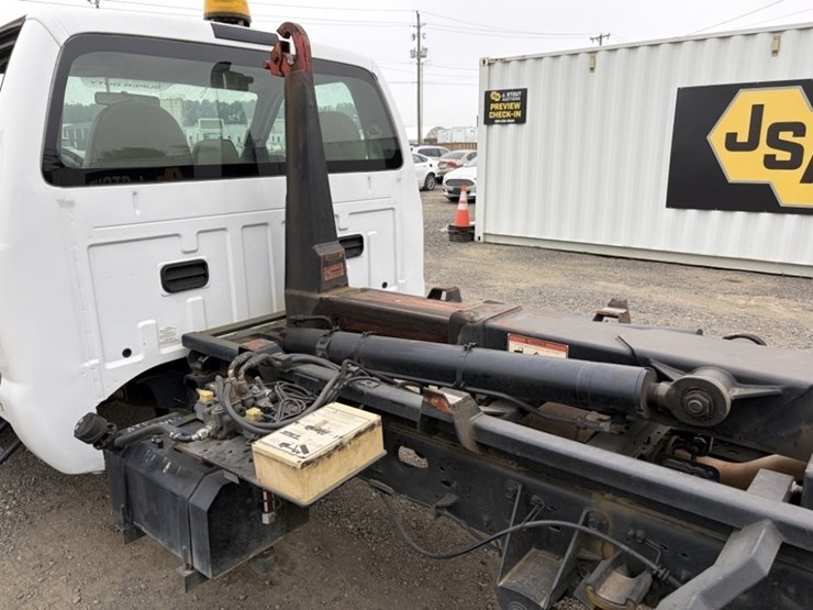 2008-ford-f450-image-19