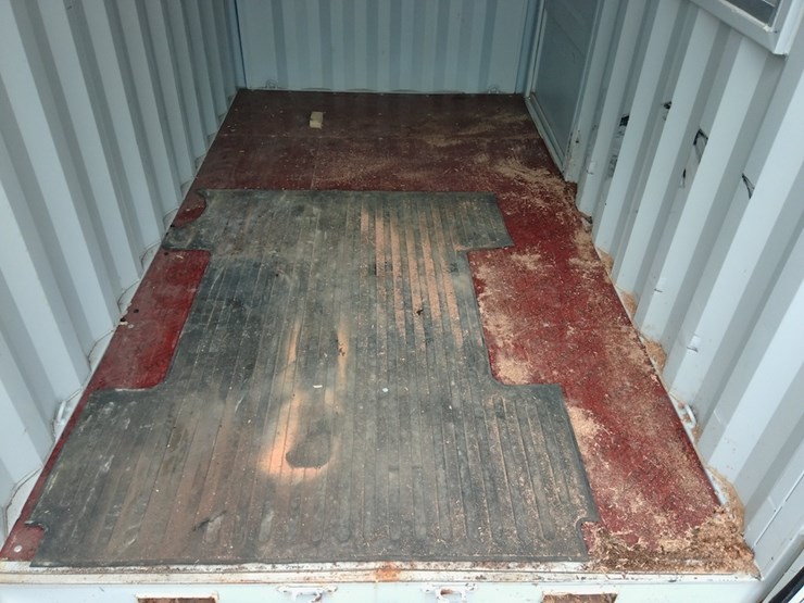 6'x10.5'x6.5'-shipping-container-image-6