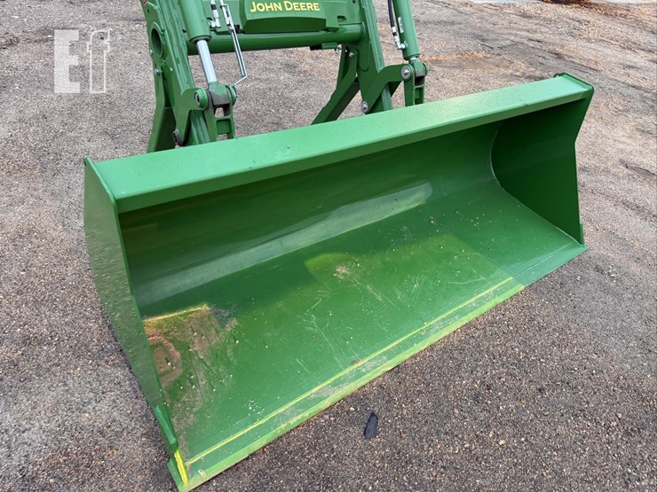 2023-john-deere-520m-image-4