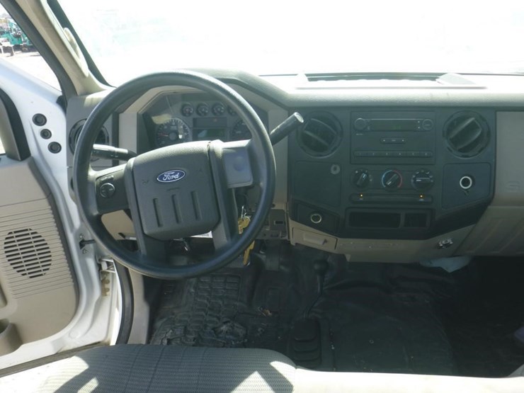 2008-ford-f250-image-9