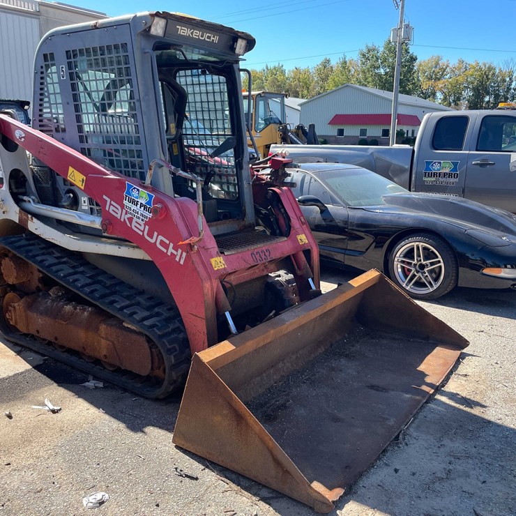 TAKEUCHI TL8