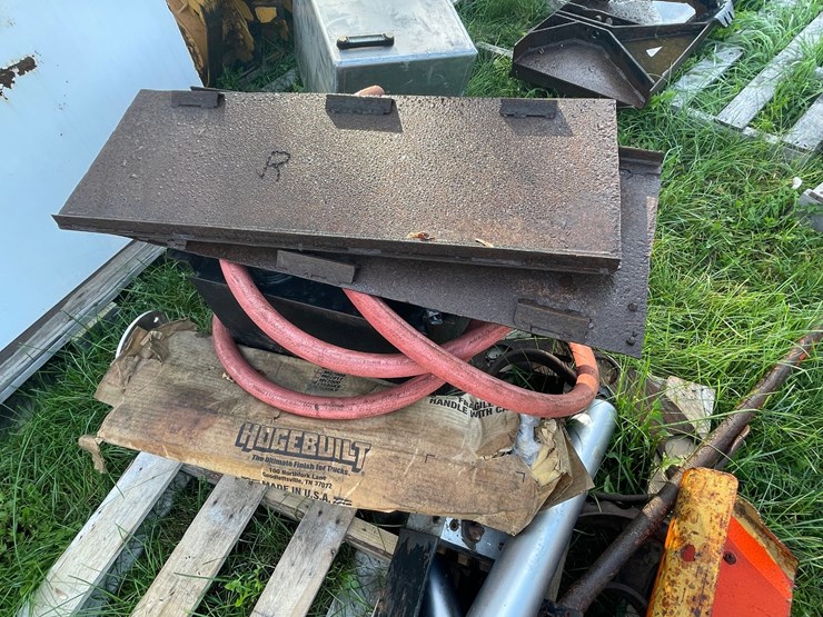 #3237-•-scrap-steel-image-5
