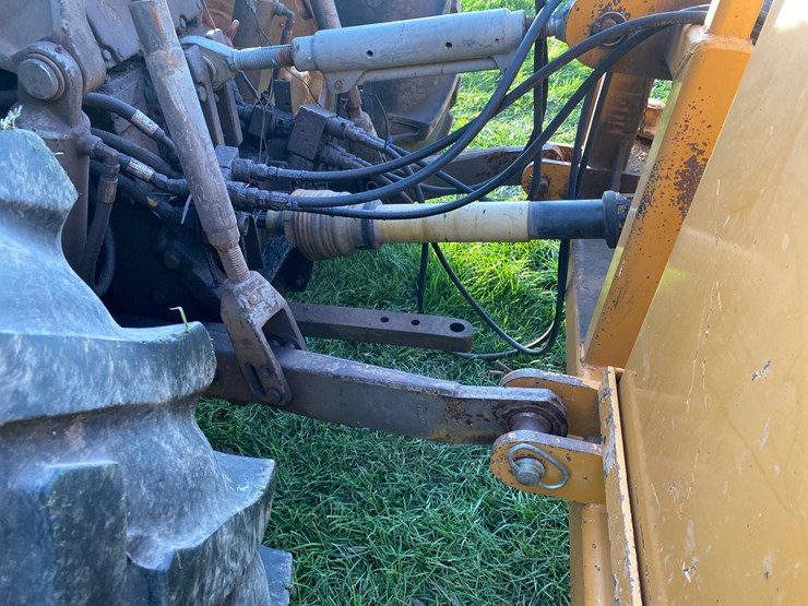 massey-ferguson-2675-image-28