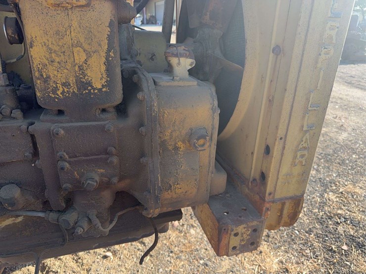 caterpillar-d7-image-31