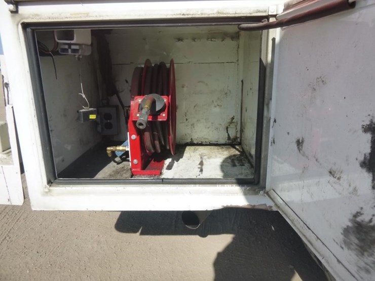 2005-ford-f450-image-22