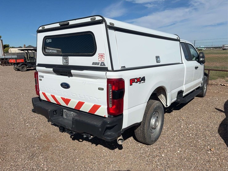 2024-ford-f350-image-9